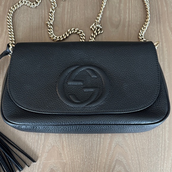 Gucci Pebbled Calfskin Medium Soho Flap Crossbody Black - Picture 3 of 13